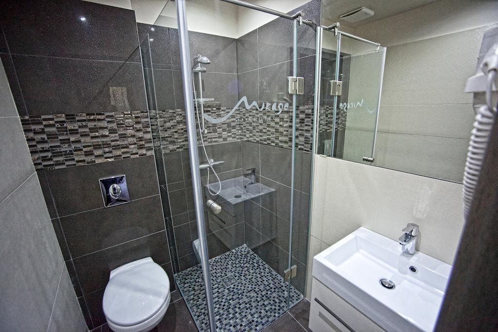 Mirage Hotel Sárvár Cameră foto